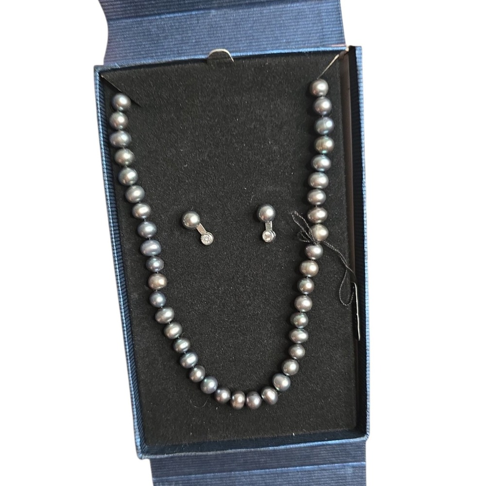 NIB Genuine Black Freshwater Pearl Necklace Earring Set Sterling Silver Haband